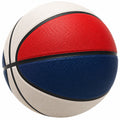 Pallone da basket rosso, bianco e blu