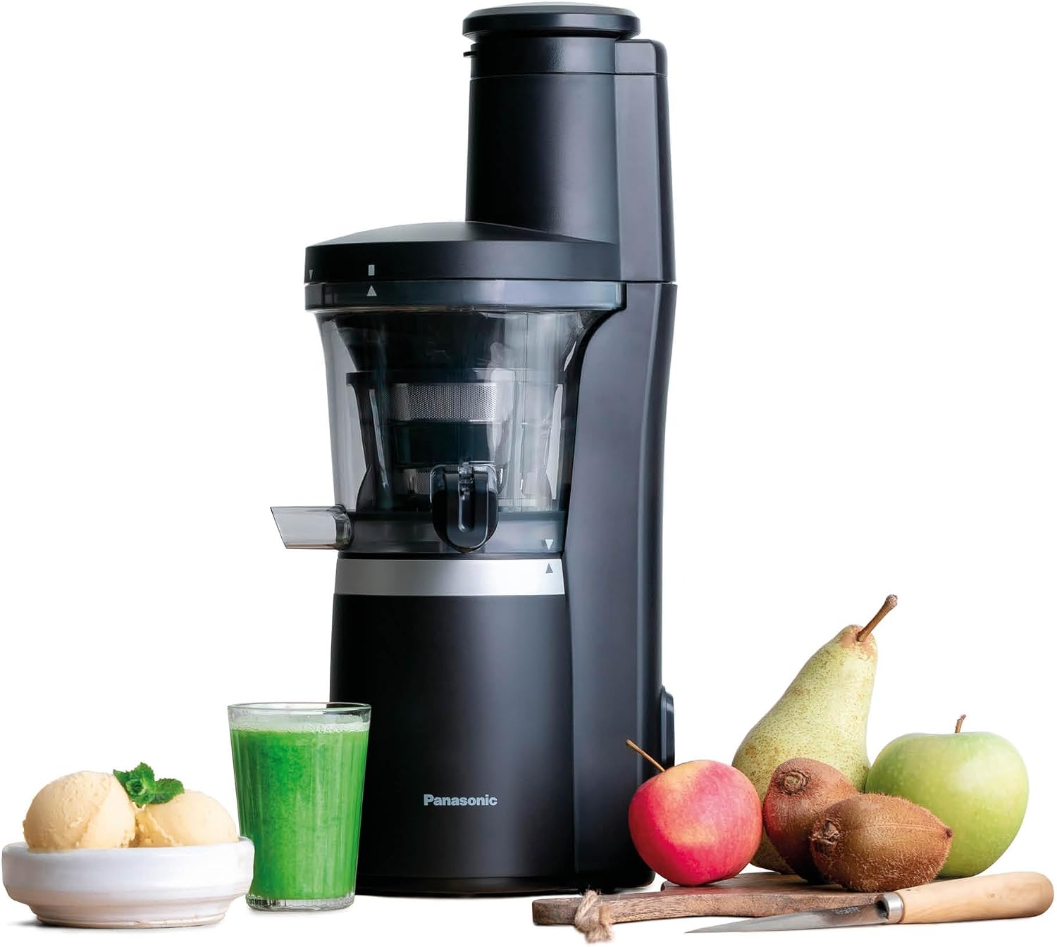Panasonic MJ-L700KXE Estrattori succo albero singolo masticatori, Slow Juicer, Estrattore Elettrico, Spremitura di Frutta e Verdura Intera, Nero